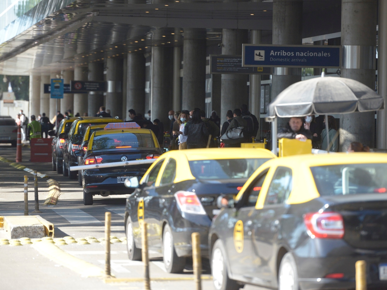How to order a taxi from Google Maps in simple steps