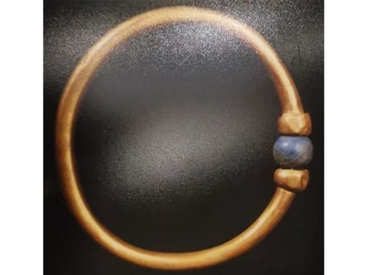 Quel était le bracelet en or vieux de 3 000 ans volé au musée égyptien et détruit ?