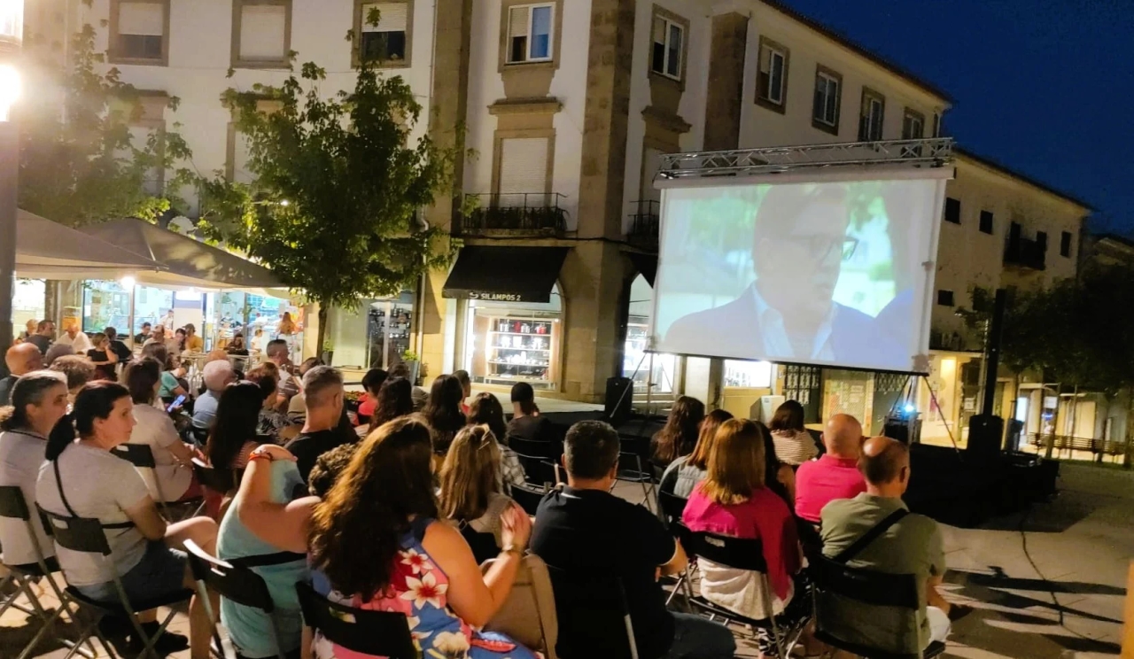 Zomer gevierd met bioscoop en straatconcerten