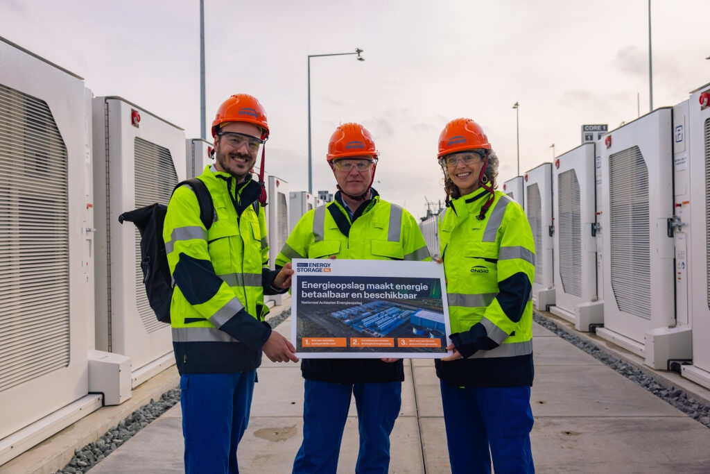 Actieplan Energieopslag overhandigd aan demissionair minister Sophie Hermans
