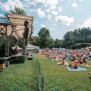 Angetrieben von Sonnenschein: Das Arcadia Folk Festival kehrt am 23. August nach Easthampton zurück