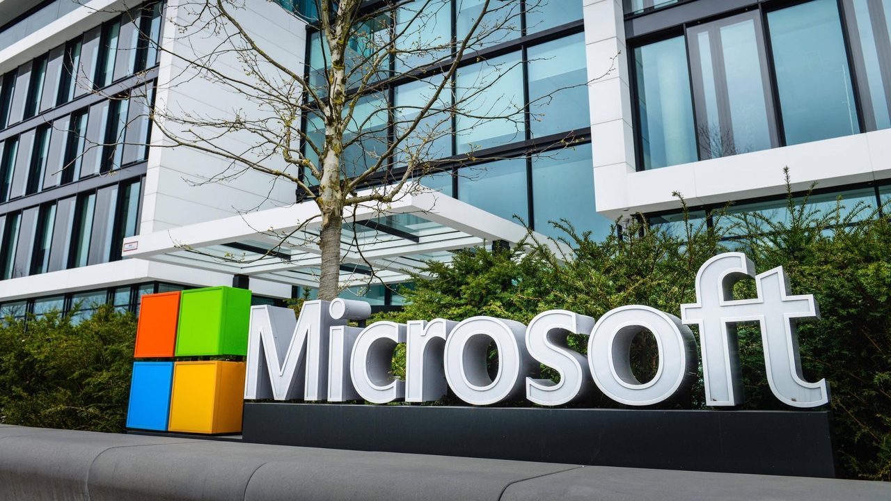 AI zamiast Xbox: Microsoft znów zwalnia tysiące pracowników