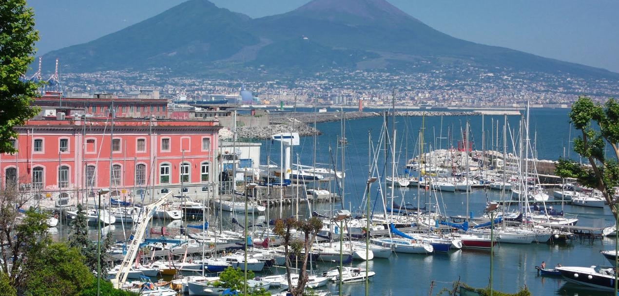 "Contemporary Naples 2023-2025": the Electa volume describes the city as a widespread museum of public art.