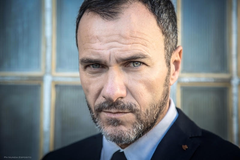 "Quédate en Nápoles": De Massimiliano Gallo a Peppe Servillo, 21 espectáculos en la ciudad.