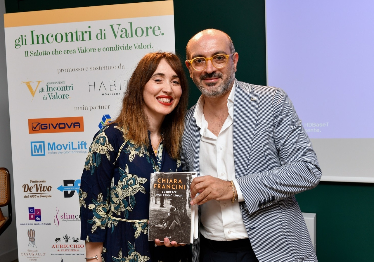"Encuentros de Valor": 200 personas en el Salón Ruocco para Chiara Francini