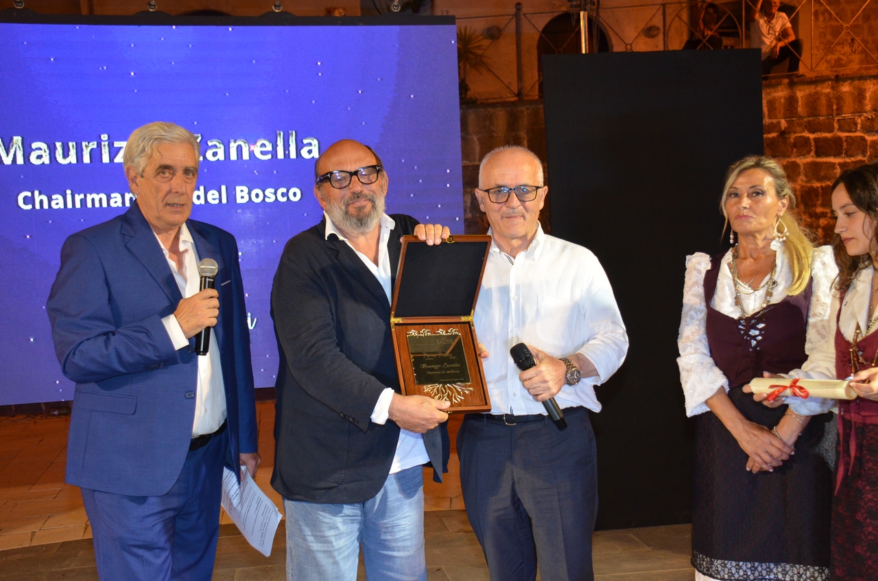 Festa del Vino di Castelvenere: i premi “Radici” a Luigi Mojo, Giuseppe Ilario, Angelo Cerulo e Antonio Pietrantonio (alla memoria)