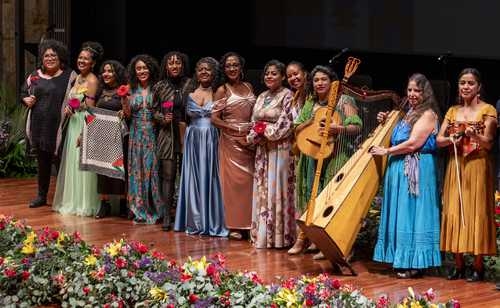 A voz criativa das mulheres afro-mexicanas tomou conta do Bellas Artes como um espaço de identidade