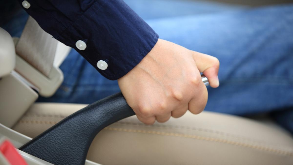 Juan José, Mechaniker: „Wir müssen plötzliches Beschleunigen und Bremsen vermeiden, wenn wir die Aufhängung, die Reifen und die Bremsbeläge schonen wollen.“