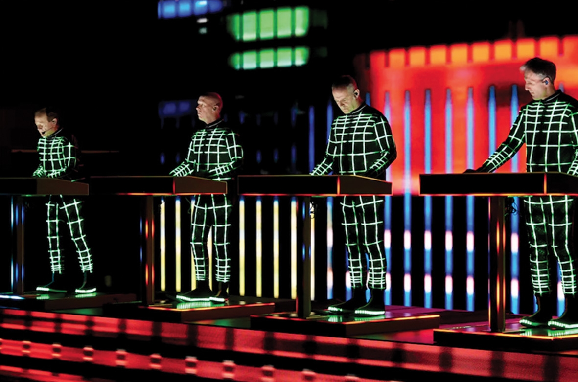 Kraftwerk в Нюи-де-Фурвьер: наслаждайтесь автострадой!