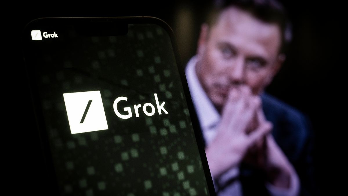 Antissemitismo, mentiras, erros: a IA Grok de Elon Musk enlouquece completamente