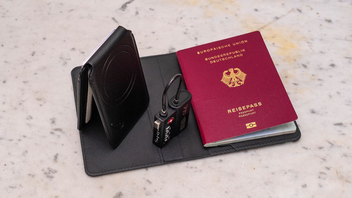 Para mapas, pasaportes y maletas: Tres gadgets de "¿Dónde está?" que podrían salvar tus vacaciones