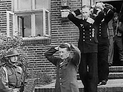 Savaşın sonu 1945 | Sonuna kadar saçma ve katilce