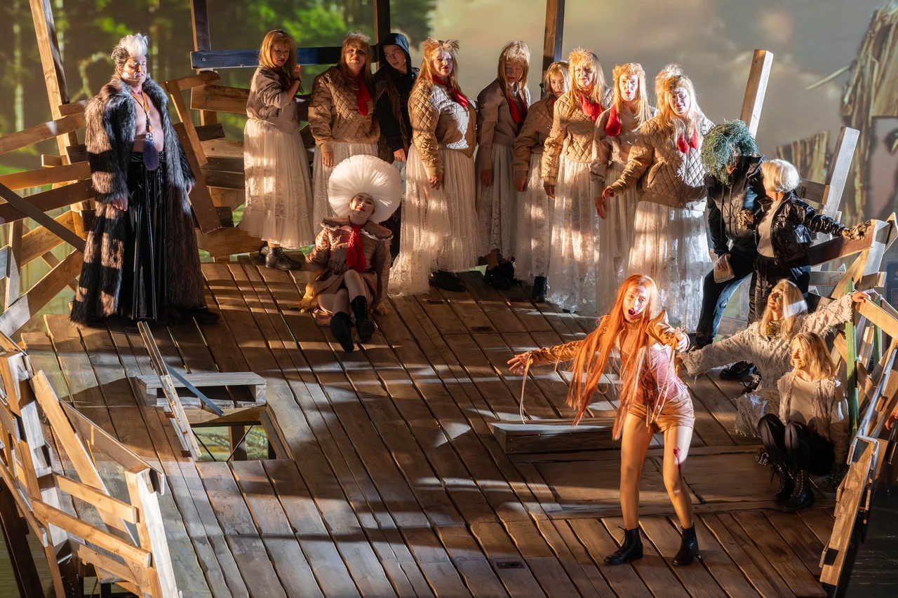 Staatstheater Cottbus | »Lisica Chytruska«: Odrzucenie sielanki