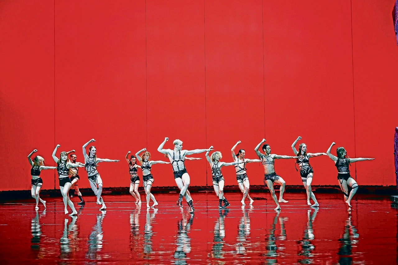 Volksbühne Berlijn | Constanza Macras: En tot ziens