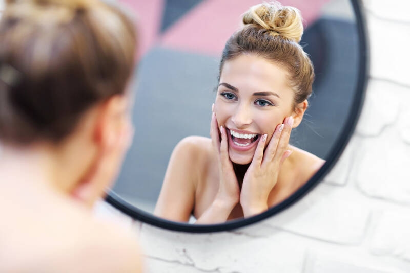 Studio globale: le persone belle non hanno successo ovunque