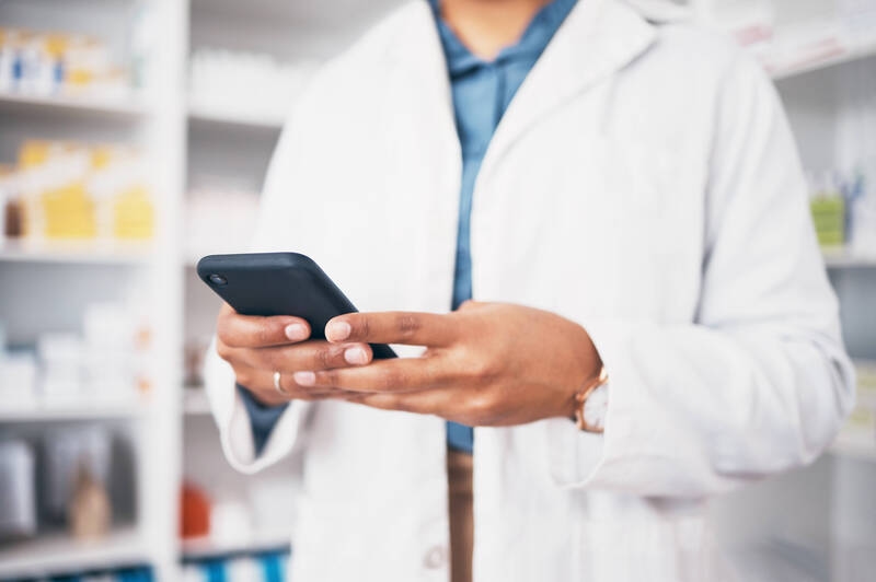 Hızlı Reçete Büyümesi: Gesund.de, Shop Apotheke'ye meydan okuyor