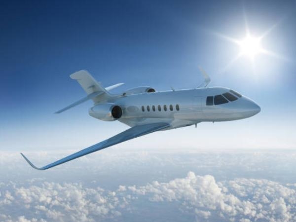 Wie viel kostet es, in Kolumbien ein Privatflugzeug zu chartern?