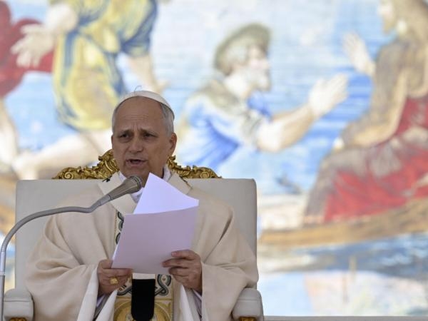 Leone XIV riflette sulla giustizia, sul denaro e sulla vita