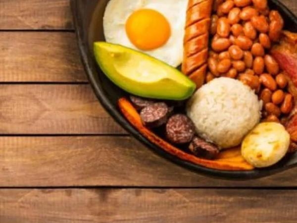 Ti piace la bandeja paisa? Ecco cosa dice l'intelligenza artificiale su chi la "odia".