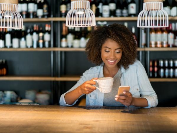 Gli esperti rivelano: il caffè causa una rara patologia. Di cosa si tratta?