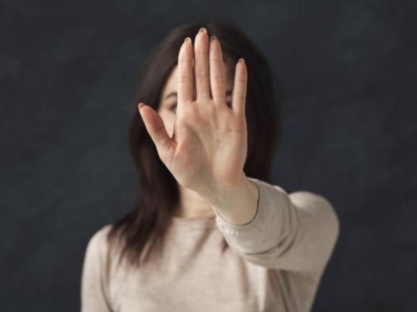 With this phrase you can say 'no' without being rude: specialists recommend it