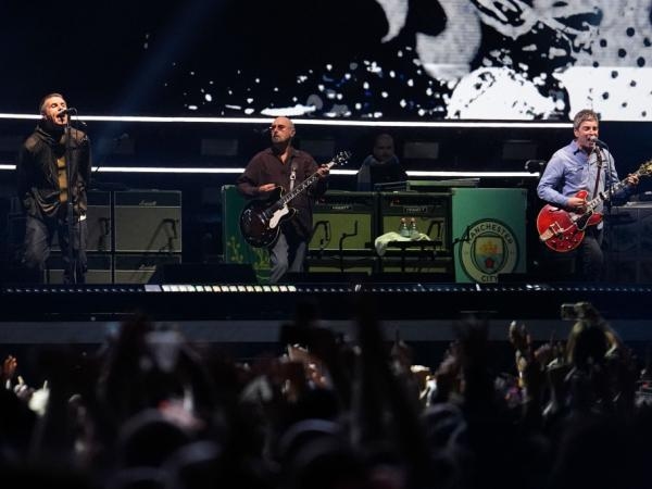 Oasis powraca na scenę z historyczną trasą koncertową