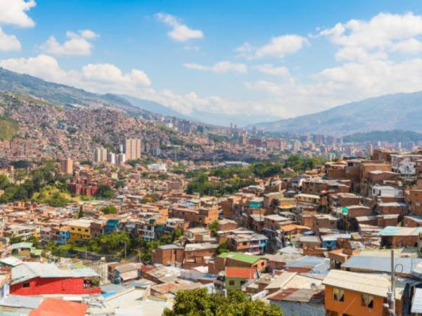 I 7 luoghi di Medellín che non vale la pena visitare, secondo AI