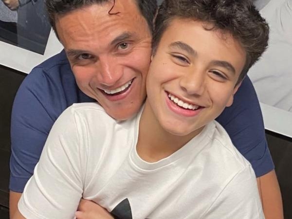Il figlio di Silvestre Dangond racconta la sua esperienza durante il tour musicale del padre