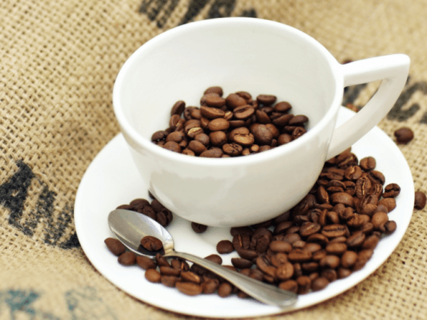 La verdadera razón: por qué Estados Unidos importa tanto café colombiano, según la IA