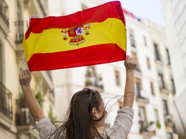 Cosa ti serve per lavorare in Spagna legalmente e senza problemi