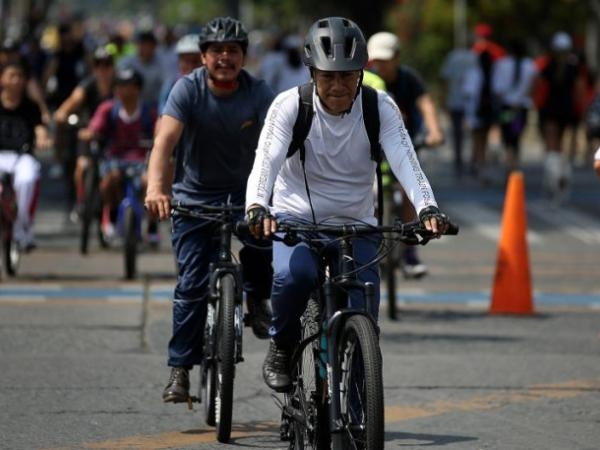 Bogota, iki tekerlek üzerinde Guinness Dünya Rekoru kırdı: 17 saatlik bisiklet yolunun detayları