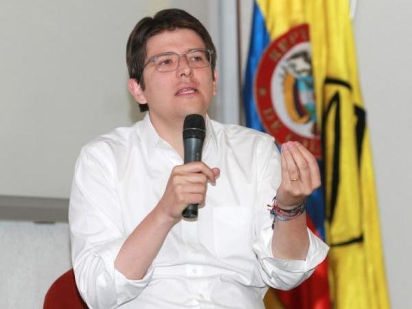 Assassinato de Miguel Uribe: Como funciona o sistema de justiça juvenil?
