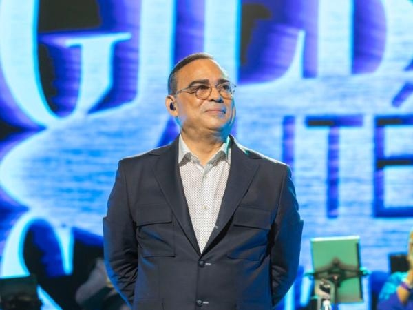 Koncerty Gilberto Santa Rosy w Kolumbii zostały odwołane: odmówiono mu wizy pracowniczej.