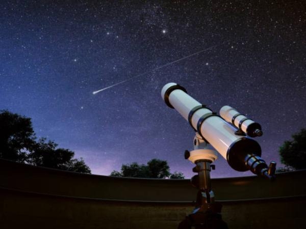 Approfitta della pausa: i corsi di vacanza offerti dal Planetario di Bogotà