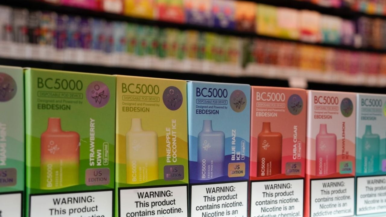 Mexico City Congress bans vapers and e-cigarettes