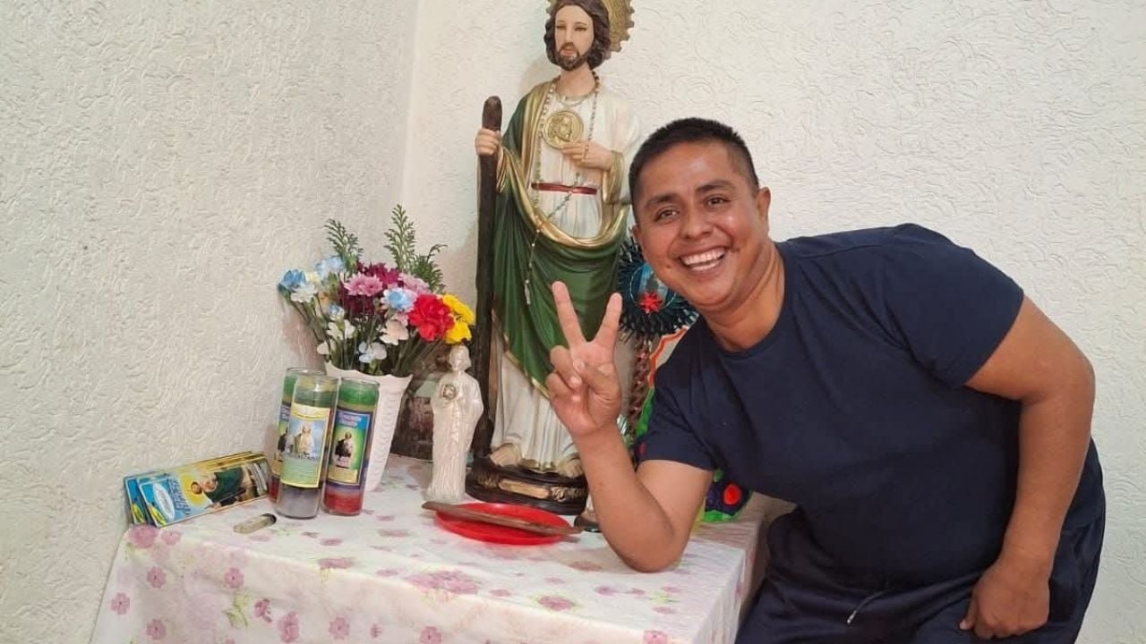 Ein Polizist und ein Administrator von NotiExpres wurden getötet, nachdem sie auf Facebook über ein unvollendetes Projekt in Acapulco berichtet hatten.