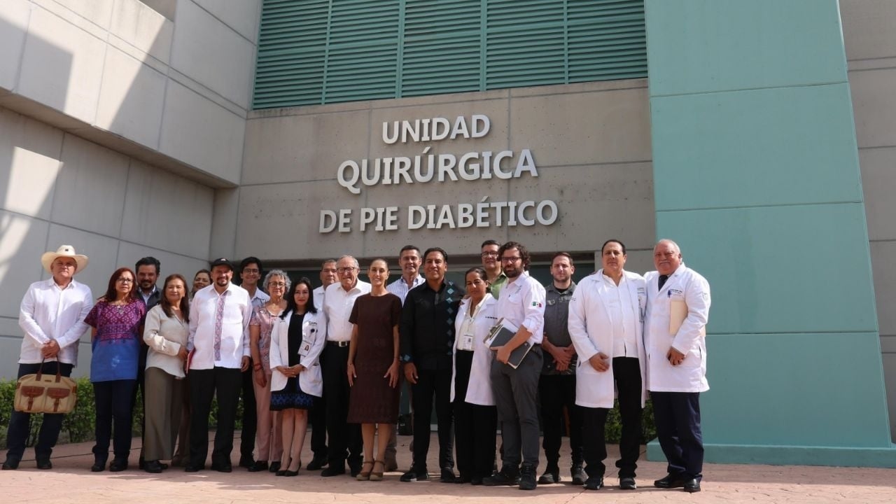Sheinbaum annuncia un investimento di 2,4 miliardi di pesos per ristrutturare gli ospedali del Chiapas.