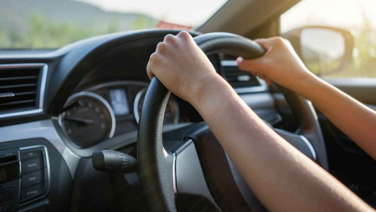 Avez-vous besoin d'un permis de conduire ? Une nouvelle exigence obligatoire pourrait bouleverser vos plans.