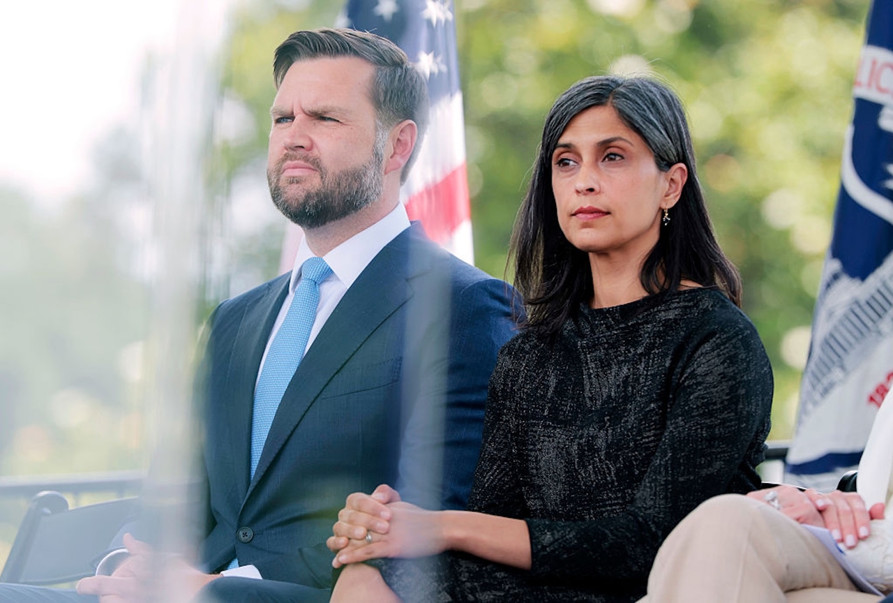 Divorzia subito da lui, Usha