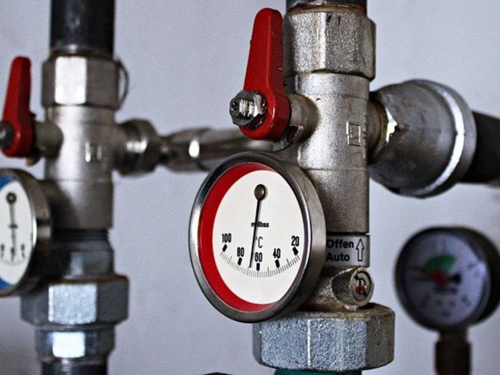 Gallarate – À Gallarate, les logements sociaux sont privés de chauffage. « Nous vivons dans le froid, sans eau chaude, depuis le 9 septembre. » – Gallarate/Malpensa – Varese News