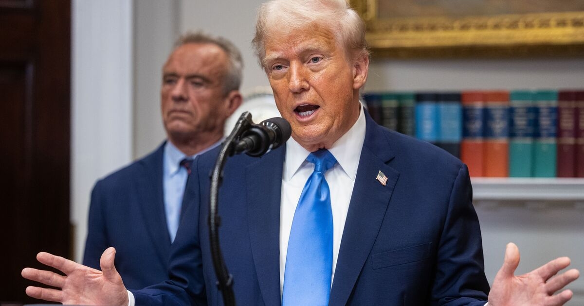 Un estudio revela que la afirmación de Trump de que el Tylenol causa autismo es falsa.