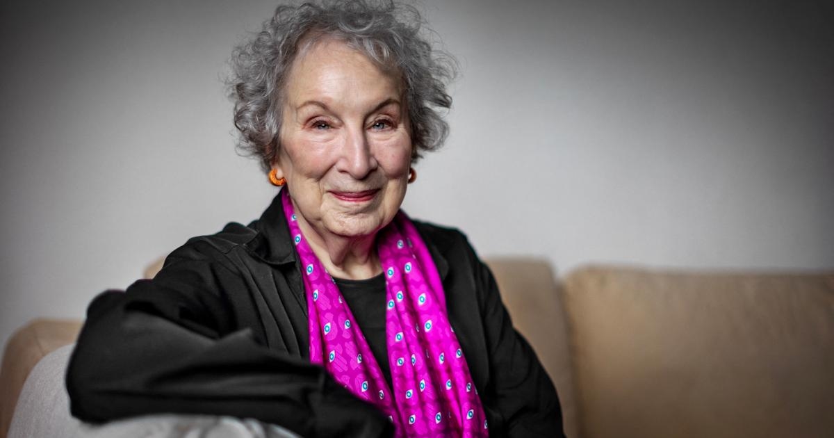 Margaret Atwood se raconte dans “Le Livre des vies”, des Mémoires drôles et fascinants