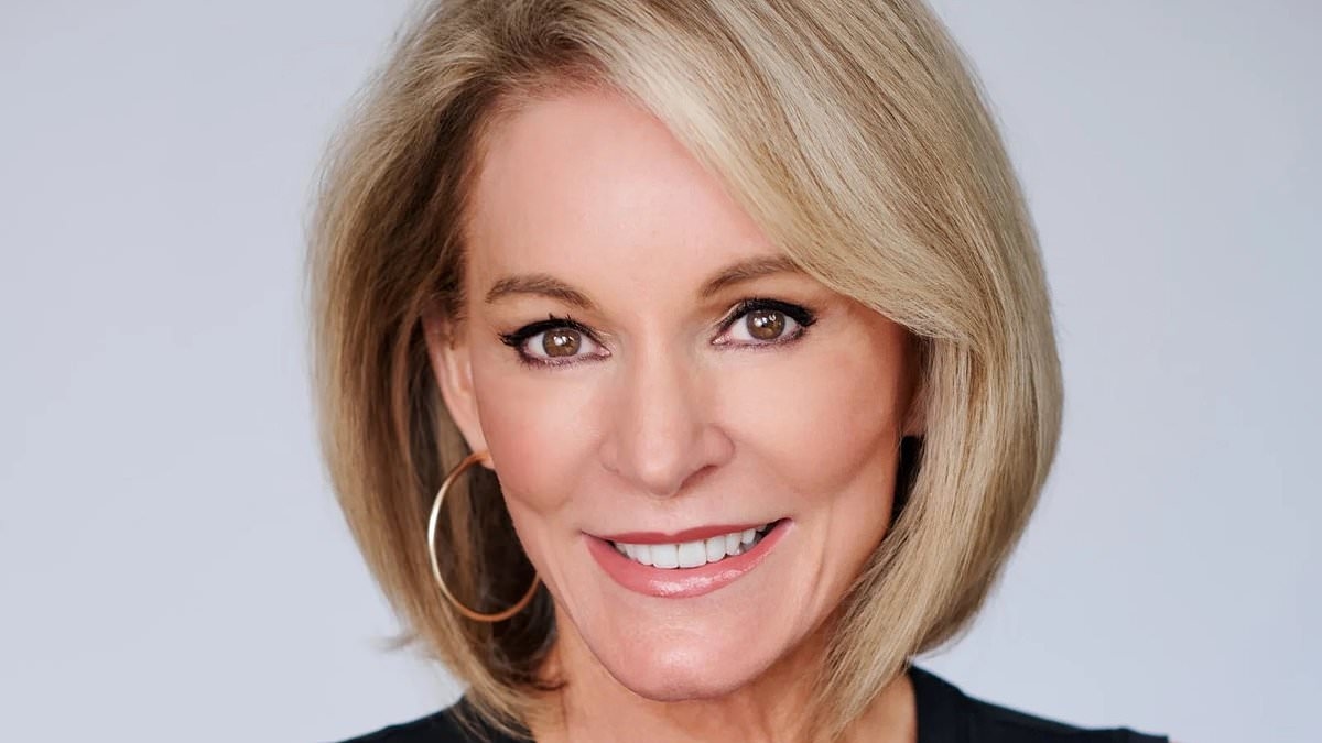 Doctors reveal the 'ultimate' drug-free menopause treatment to relieve debilitating symptoms