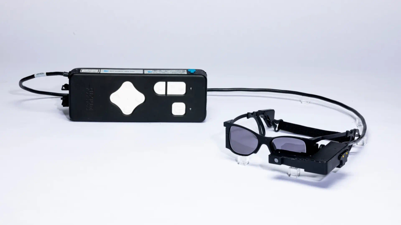 Ver de nuevo será posible: así es la prótesis ocular que devuelve la visión con un simple implante