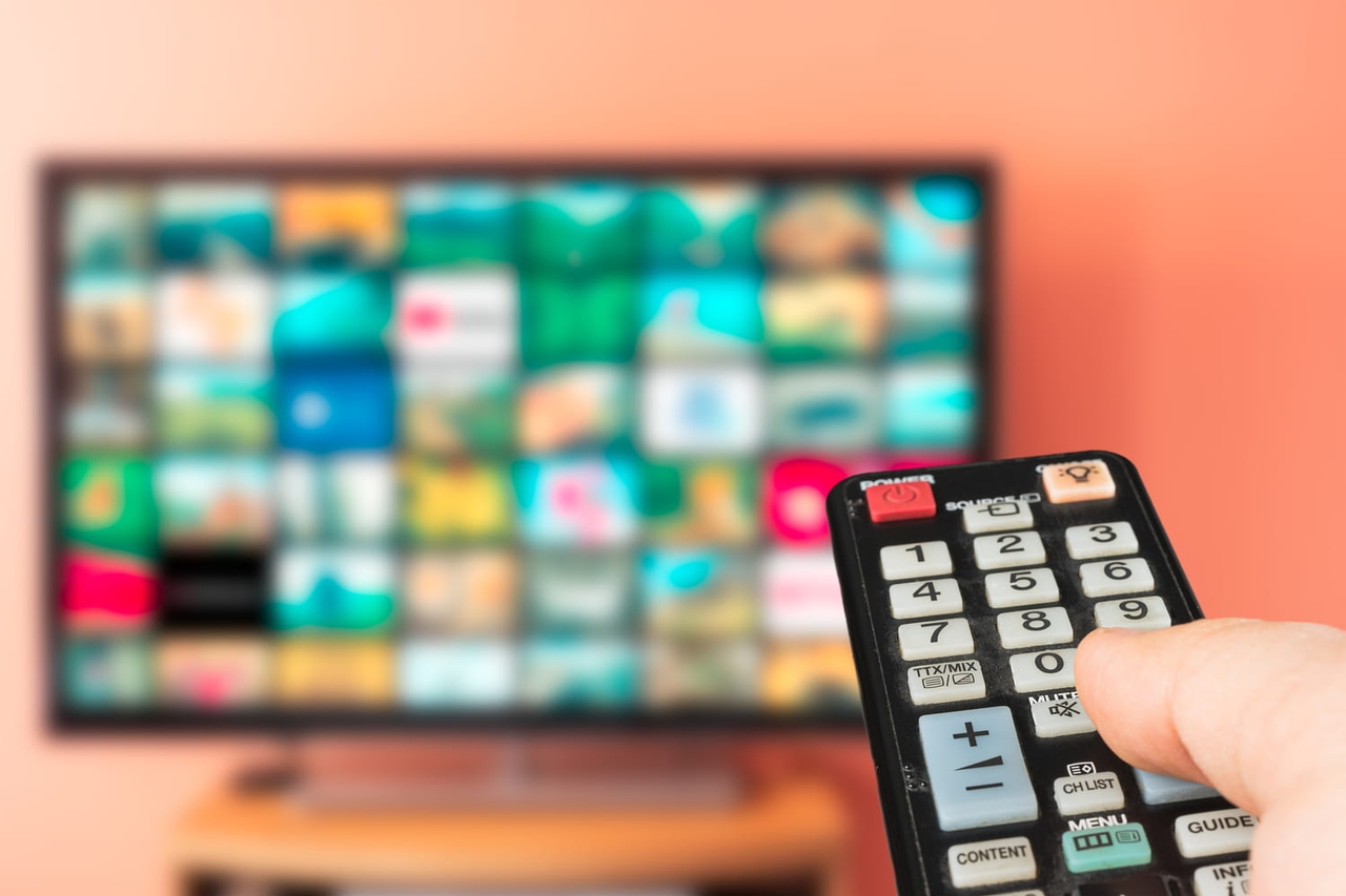 Wystarczy wyposażyć telewizor w ten prosty kabel, który można znaleźć w wielu sklepach, aby poprawić jakość obrazu.
