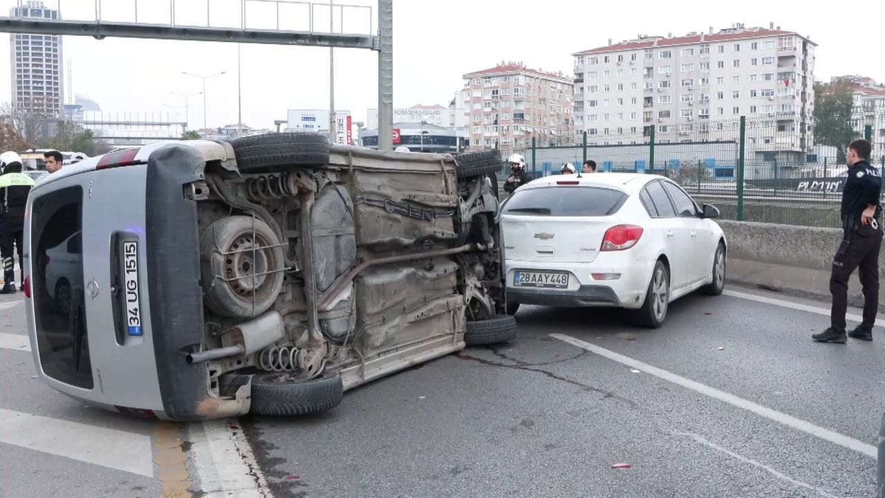 Kettenunfall am Eingang des Eurasien-Tunnels in Kadıköy