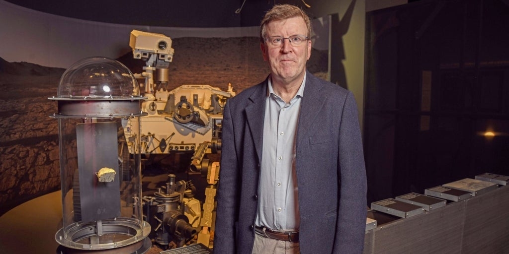 Charles Cockell: "Dünyanın %99'u aşırı uçlardan oluşuyor: Yaşam için çok dar bir katmana sahip, yaşanmaz bir gezegende yaşıyoruz."