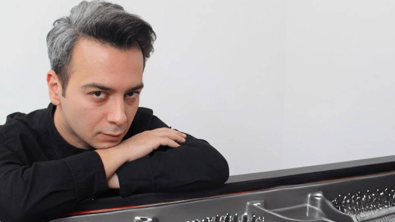 O pianista Dengin Ceyhan inicia sua turnê “Ecos da Anatólia”