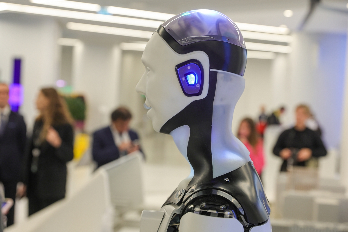 Wdrożenie sztucznej inteligencji (AI) rośnie w rosyjskich przedsiębiorstwach.