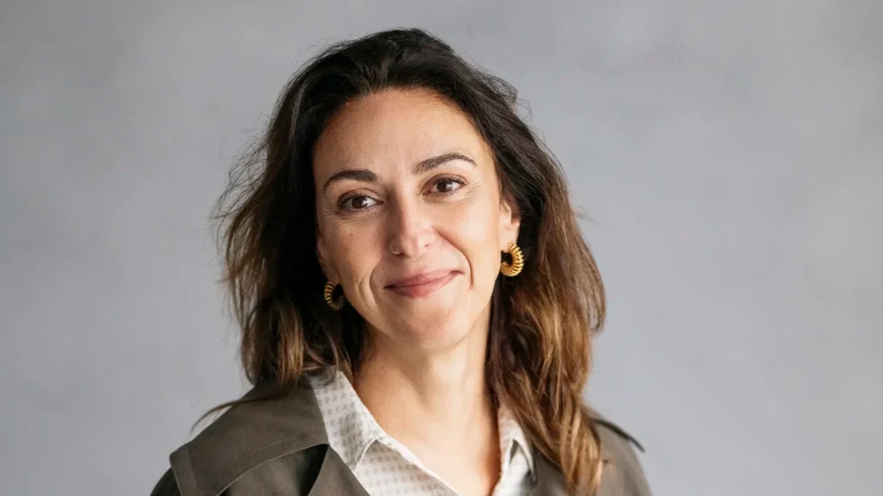 Manuela Lobo Vieira, "sıra dışı bir roman" ile kurgu dünyasına adım atıyor.